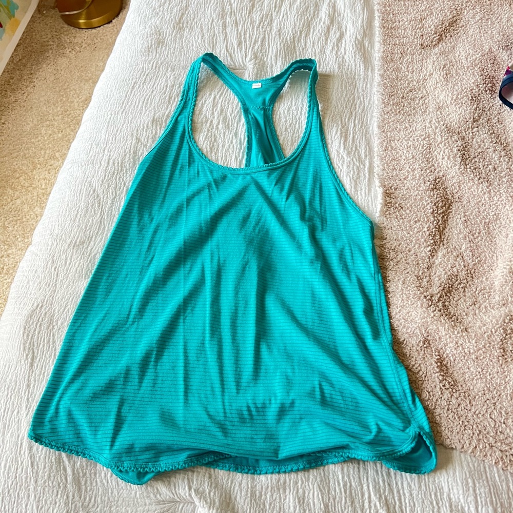 Lululemon tank top
